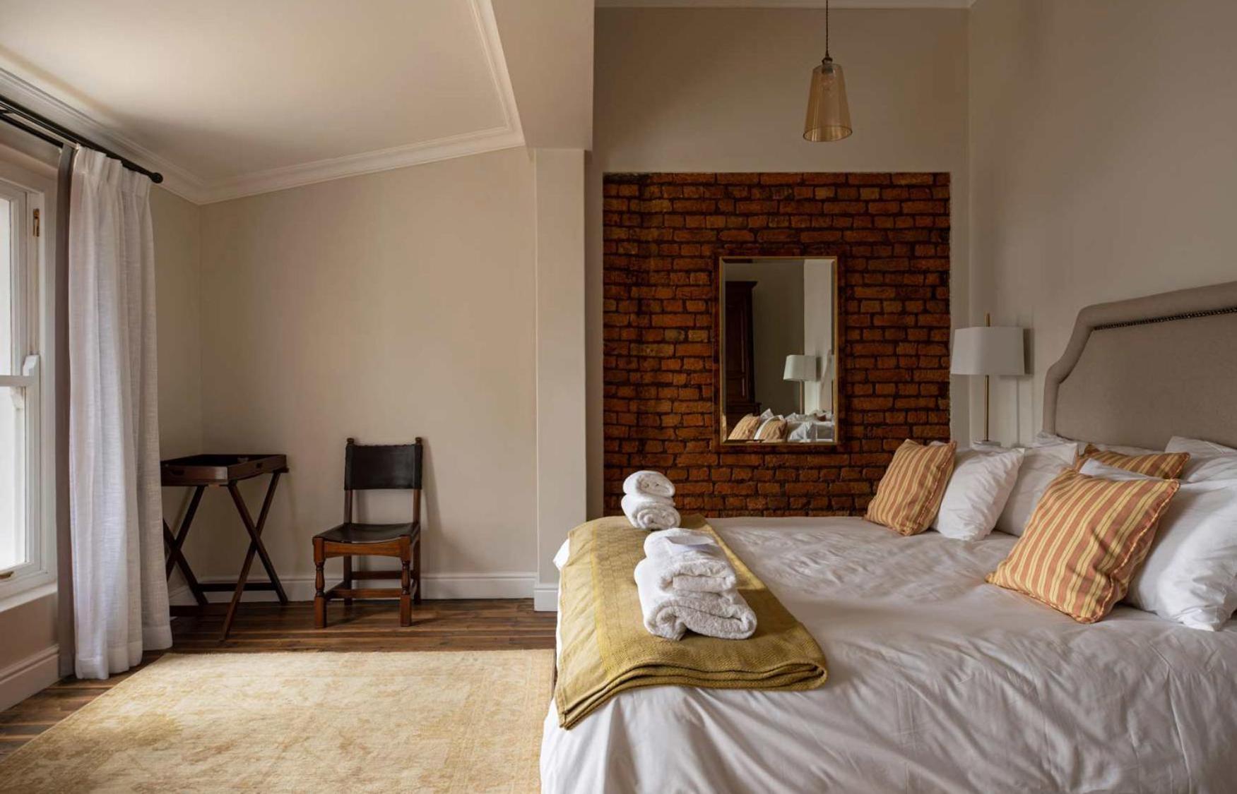 Banhoek Corner Guesthouse สเตลเลนบอช ภายนอก รูปภาพ