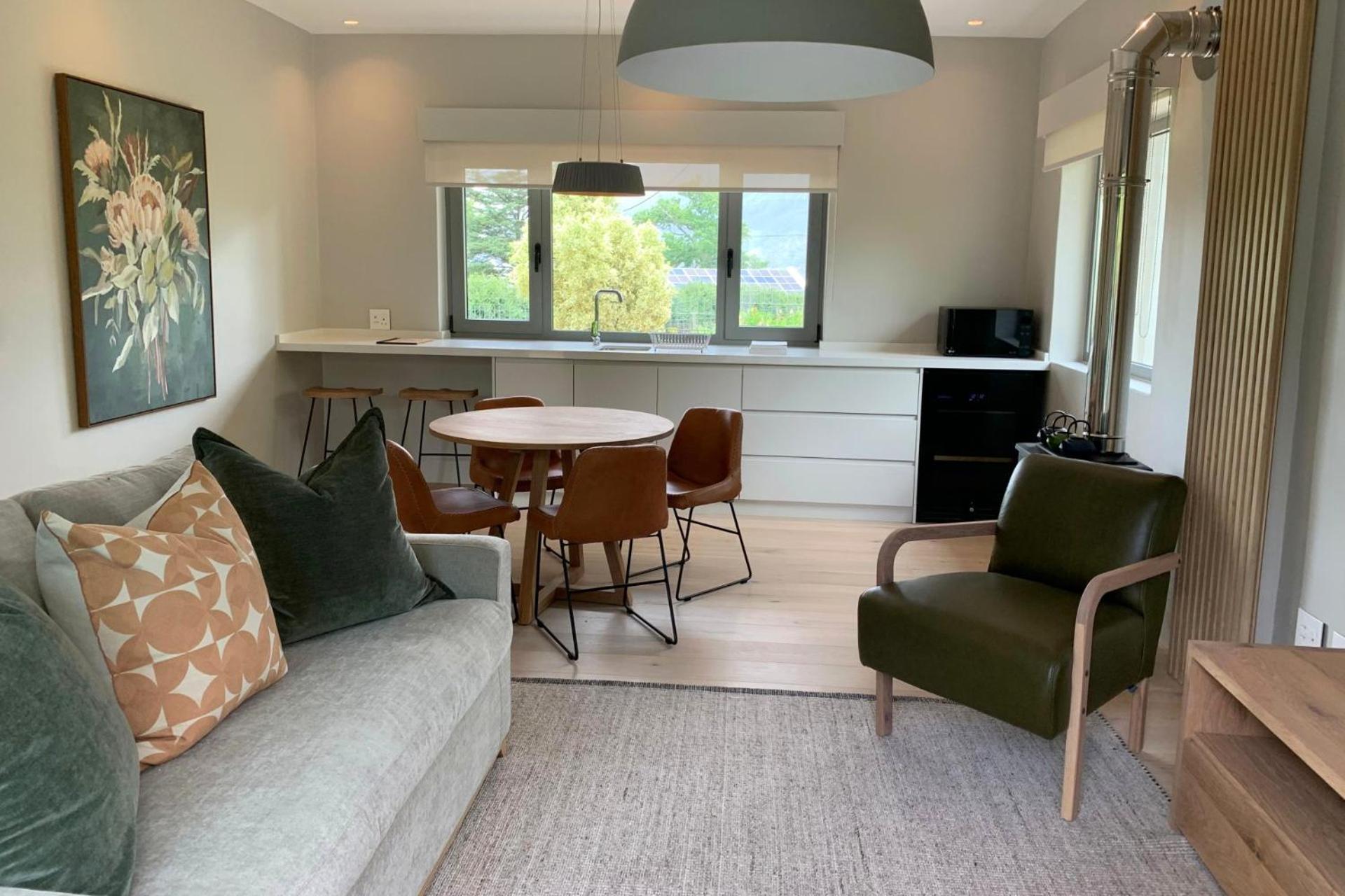 Banhoek Corner Guesthouse สเตลเลนบอช ภายนอก รูปภาพ